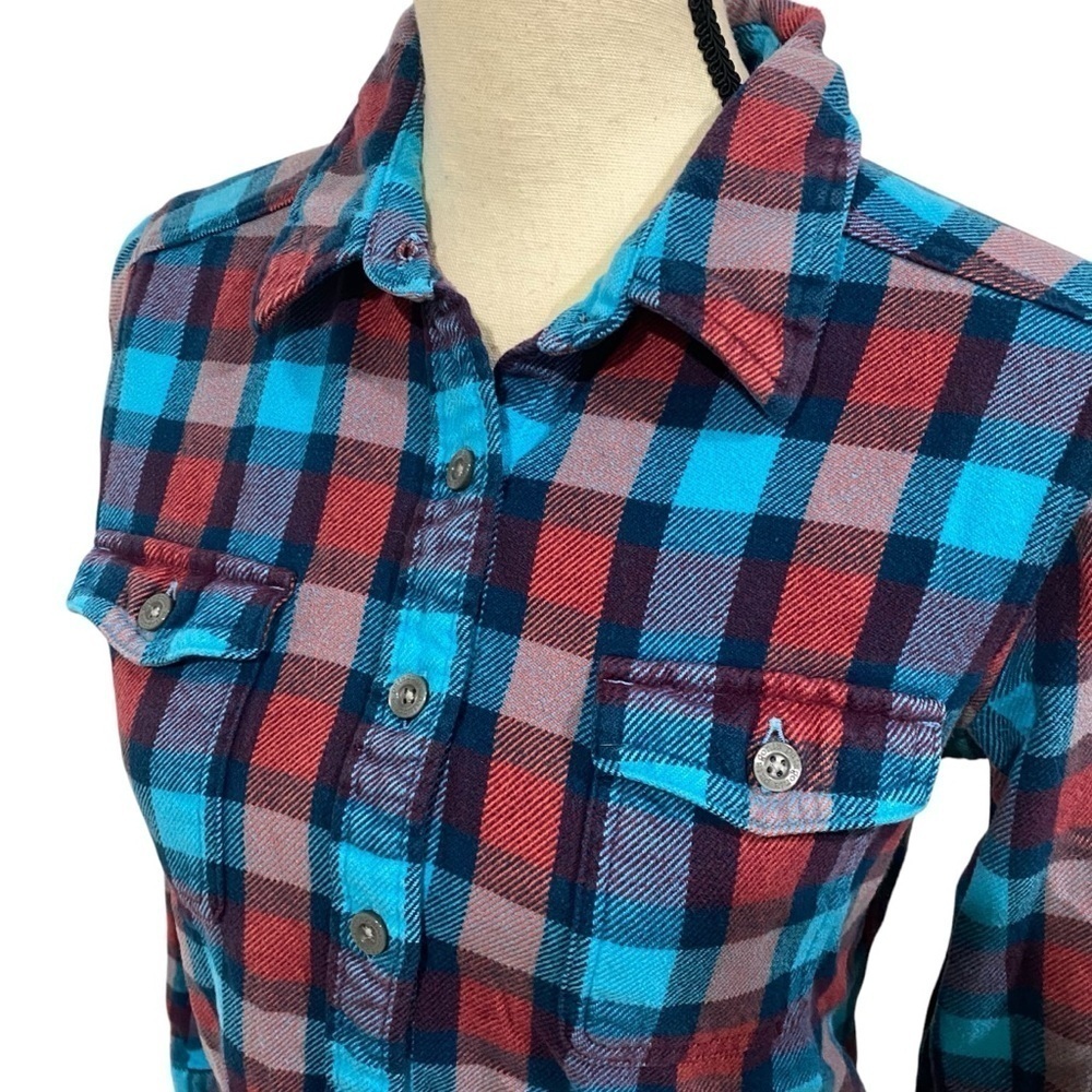 Patagonia Women’s Button Down Shirt Blue Pink Plaid Size 4 - Picture 2 of 13